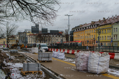 Prace związane z przebudową przejść dla pieszych...