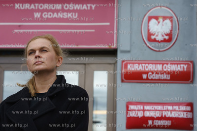 Gdańsk, ul. Wały Jagiellońskie. Konferencja prasowa...