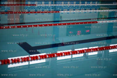 Pruszcz Gdanski. Uroczyste otwarcie krytej
plywalni...