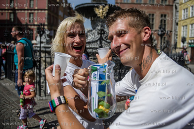 Gdansk. Dlugi Targ. Akcja pt. Szanowna Pani, Szanowny...