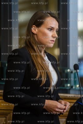Gdańsk. Sąd Okręgowy. Kolejna rozprawa posłanki...