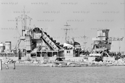 Budowa Portu Polnocnego w Gdansku. 
20.06.1973
5czerwiec73_z.kosycarz_p45
Fot....
