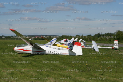 Pruszcz Gdanski , Aeroklub Gdanski Nz. Kurs szybowcowy
15.07.2006
Sebastian...