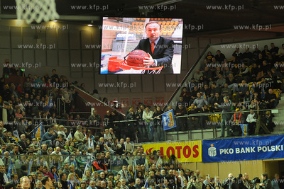 Mecz rundy play - off Euroligi pomiedzy zespolami LOTOSPKO...