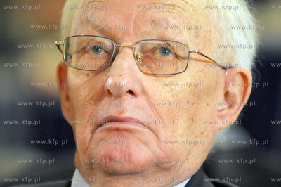 Gdansk. Konferencja W przededniu wielkiej zmiany. Okragly...