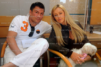 Urzad Miasta Gdyni. Konferencja prasowa i wazenie zawodnikow...