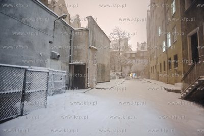 Nastepny atak zimy na Gdansk nastapil w poznym wieczorem....