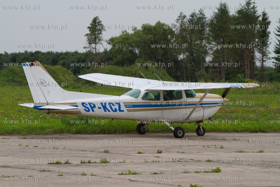 Gdynia, Oksywie. Przed godzina 17 na lotnisku 43 Bazy...