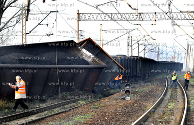Szczecin / Dalaszewo. Wykolejenie się pociągu towarowego...