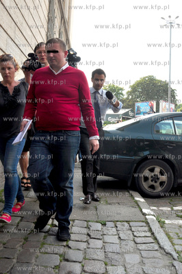 Prokuratura Okregowej w Gdansku przesluchiwala prezesa...