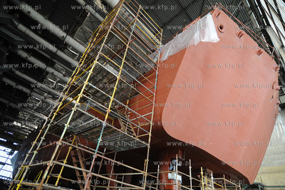 Niedokonczona Korweta Gawron oczekujaca na decyzje...