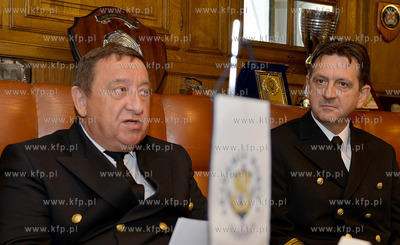 Kpt. Rafal Szymanski został 16 kapitanem Daru Mlodziezy....