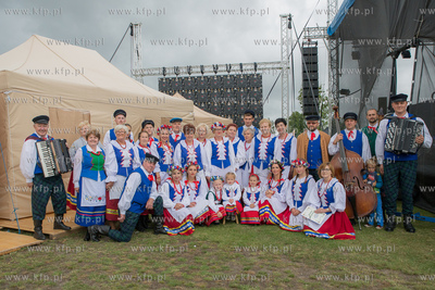 Festyn kociewski w Zblewie. Kociewski zespół Familia...