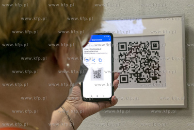 Wernisaż multimedialnej wystawy fotografii "Fotolokacja"...