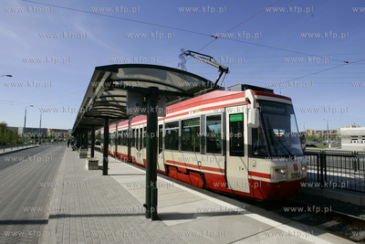 Petla tramwajowo-autobusowa na gdanskim Chelmie. 08.05.2008...