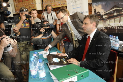 Sesja Rady Miasta Sopotu. Spotkanie dotyczylo glownie...