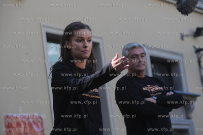 Happening pt "Aktorzy Przyjechali" z okazji wmurowania...