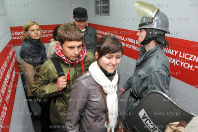 Noc Muzeow w Gdansku. Przed wystawa Drogi do Wolnosci...