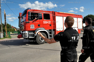 Dozynki w Luzienie na Kaszubach. Na koncu dozynkowego...