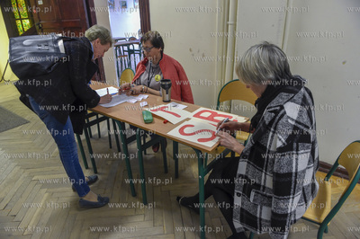 Strajk nauczycieli w I Liceum Ogólnokształcącym...