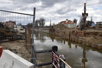 Gdańsk Orunia. Budowa nowego mostu w miejscu starego...