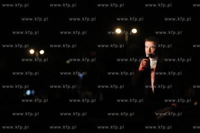 Gdansk. Performance pt. Triumf Ognia, Cial i Maszyn...