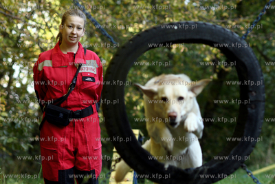 Gdynia Kolibki. Ćwiczenia ratowników Grupy Ratownictwa...