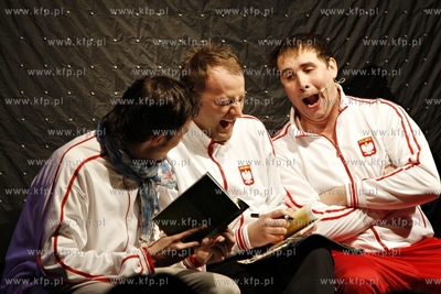 Gdańsk. Scena Muzyczna. Kabaret Skeczów Męczących.
18.02.2012
fot....