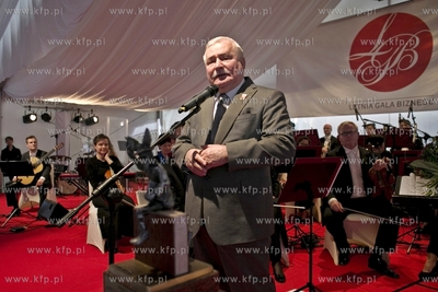 Sopot. Grand Hotel. Letnia Gala Biznesu. Nz. wręczenie...