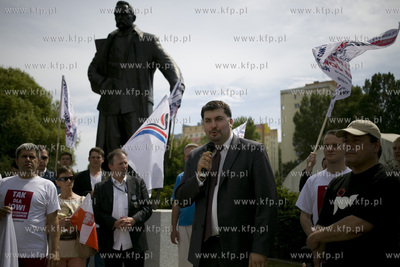 Gdynia. Marsz Tak dla JOW. Nz. Artur Dziambor,  Nowa...