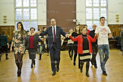 Gdańsk Oliwa. V Liceum Ogólnokształcące im. Stefana...