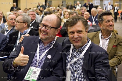 I Pomorski Kongre Komitetu Obrony Demokracji. Nz. Paweł...