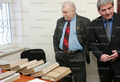 Lech Walesa w Instytucie Pamieci Narodowej w Gdansku...