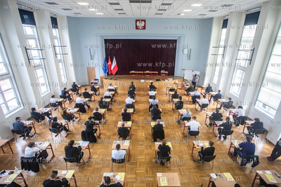 Matura z matematyki w Zespole Szkół Łączności...