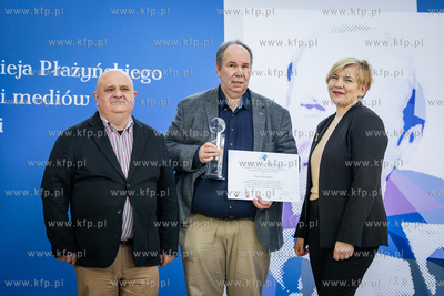 Muzeum Emigracji w Gdyni. Nagrody im. Macieja Płażyńskiego...