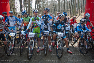 Gdansk. Matemblewo. 1 runda MTB Bike Tour 2012.
21.04.2012
fot....