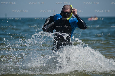 Gdansk. Plaza w Brzeznie. Diving Day 2013 - impreza...