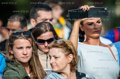 Gdynia. Operacja Zagle Gdyni 2014.
Nz parada uliczna...