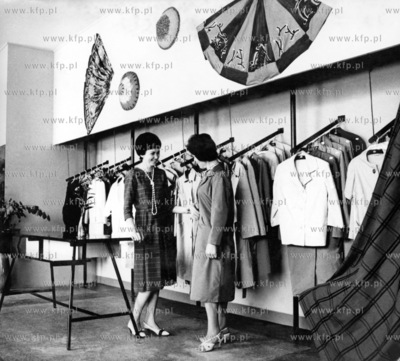 Wnetrze nowo otwartego sklepy CPLIA "Zona Modna" w...