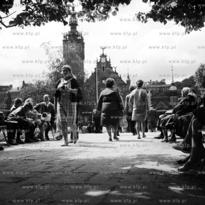Plac Gorkiego naprzeciwko Dworca Glownego PKP w Gdansku.
07.1965
0003351z_lipiec1965
Fot....