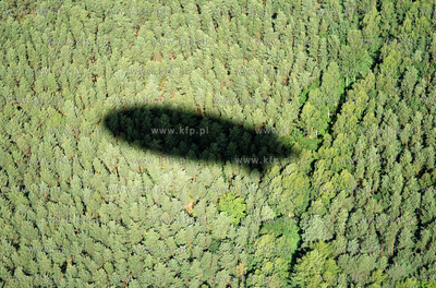 Cien sterowca na ziemi
29.06.2007
Fot. Andrzej J....