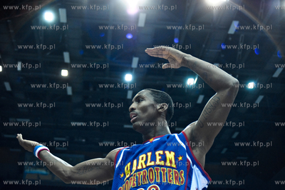 Harlem Globetrotters Poland Tour 2010. Mecz a wlasciwie...