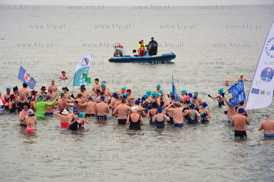 II Zlot Morsow w Helu "Na początku Polski".
Do wody...