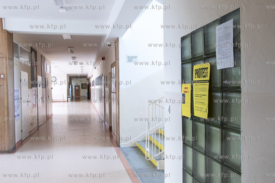 Ogólnopolski strajk nauczycieli. Akcja strajkowa w...