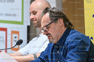 Miejska Biblioleta Sopocka - SOPOTEKA. Teatr Przy Stole:...