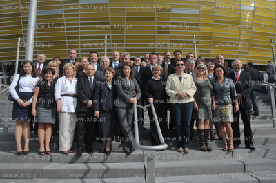 Wybory parlamentarne. Prezentacja kandydatow Platformy...