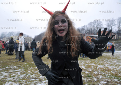 Orszak Trzech Kroli w Zukowie na Kaszubach. Diably...