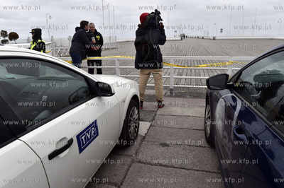 Sztorm i wiatr w Sopocie. Molo zostało zamknięte...