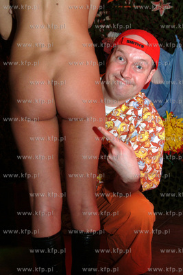 Pawel Konjo Konnak - jako ekspert kobiecych posladkow....