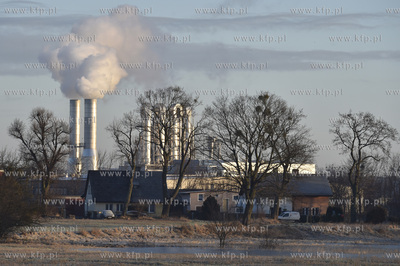 Gdańsk. Kokoszki. Kominy International Paper. 02.02.2018...